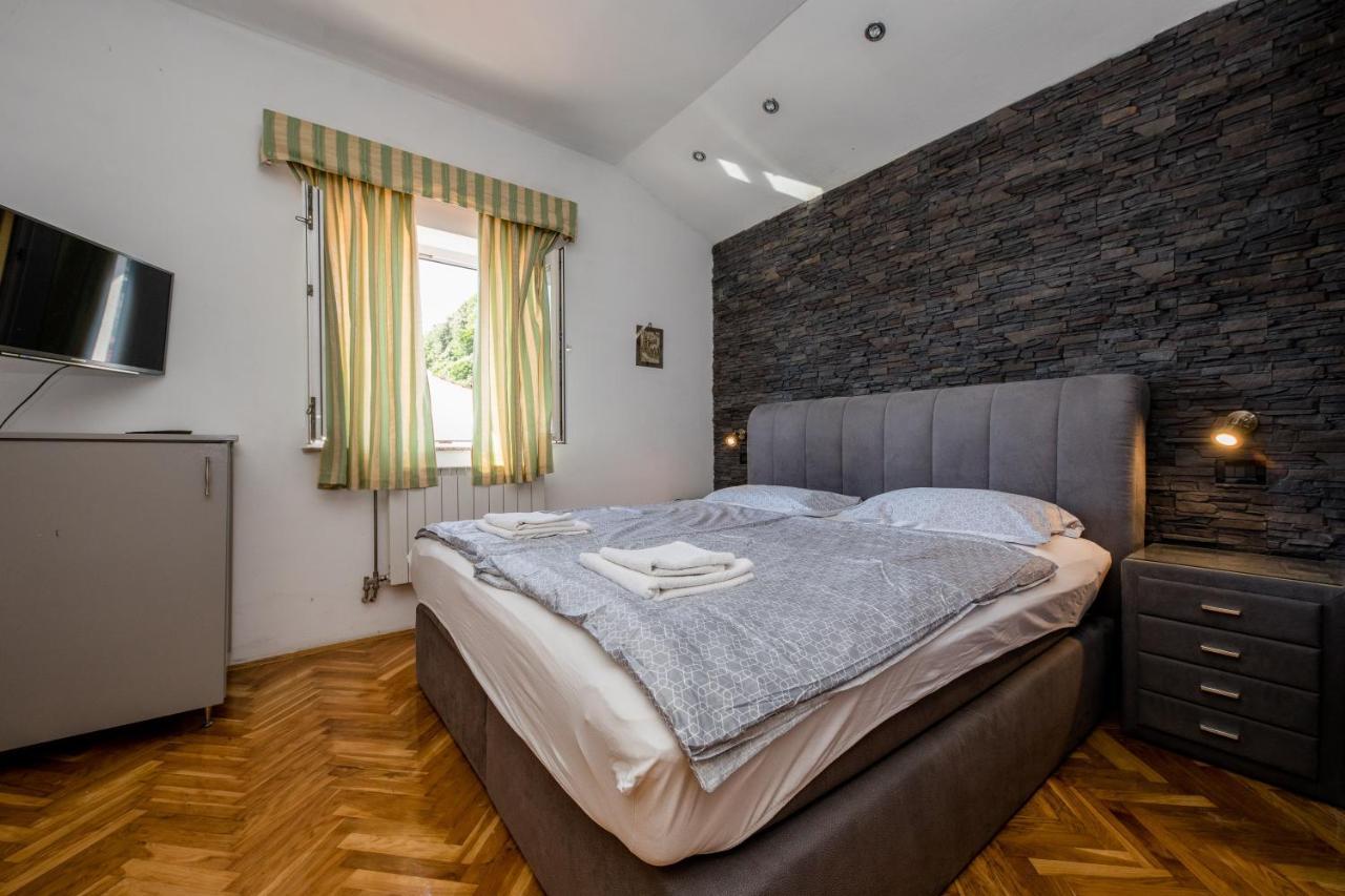 Apartments And Rooms By The Sea Supetarska Draga - Gornja, Rab - 11579 Luaran gambar