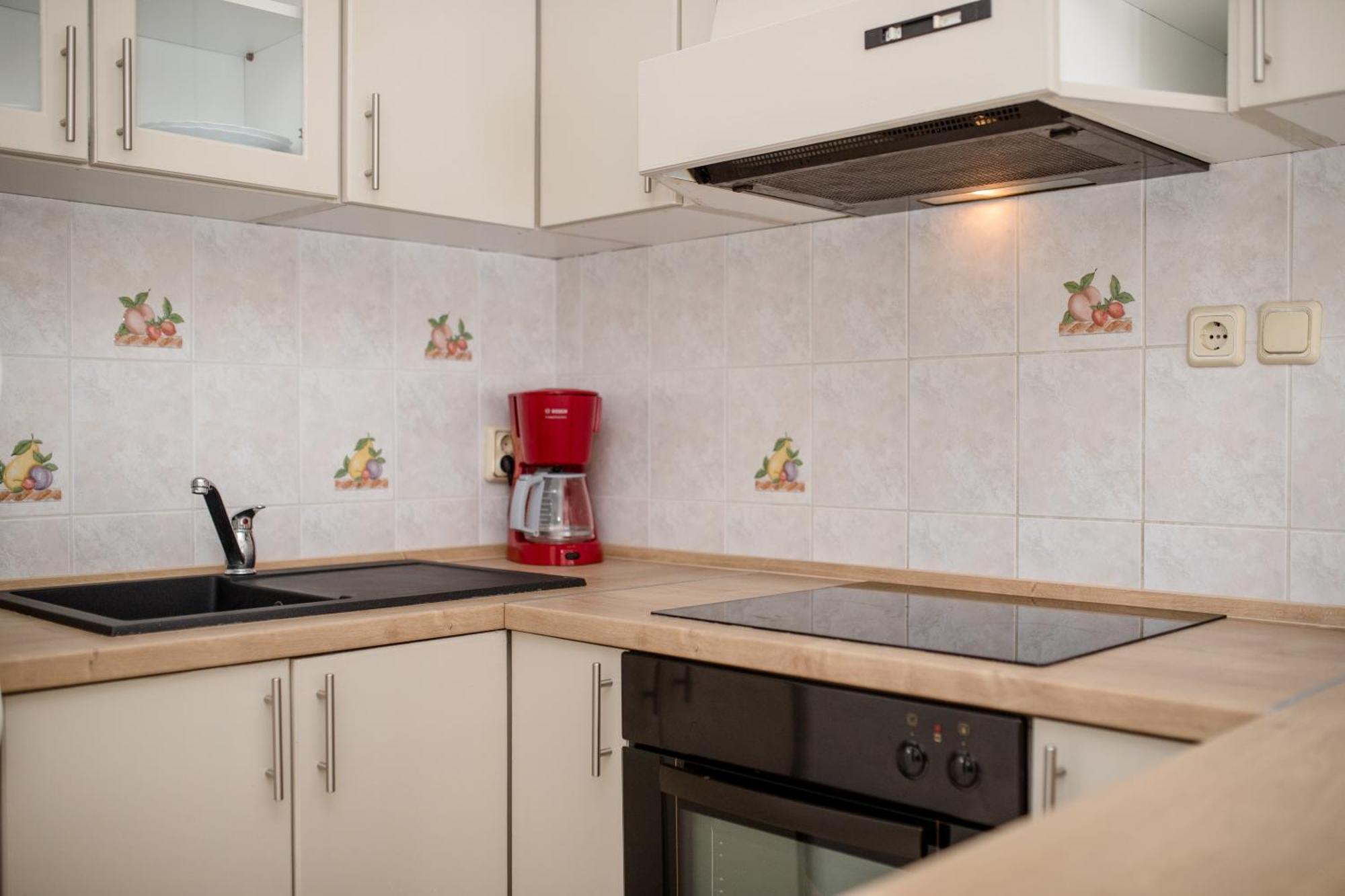 Apartments And Rooms By The Sea Supetarska Draga - Gornja, Rab - 11579 Bilik gambar